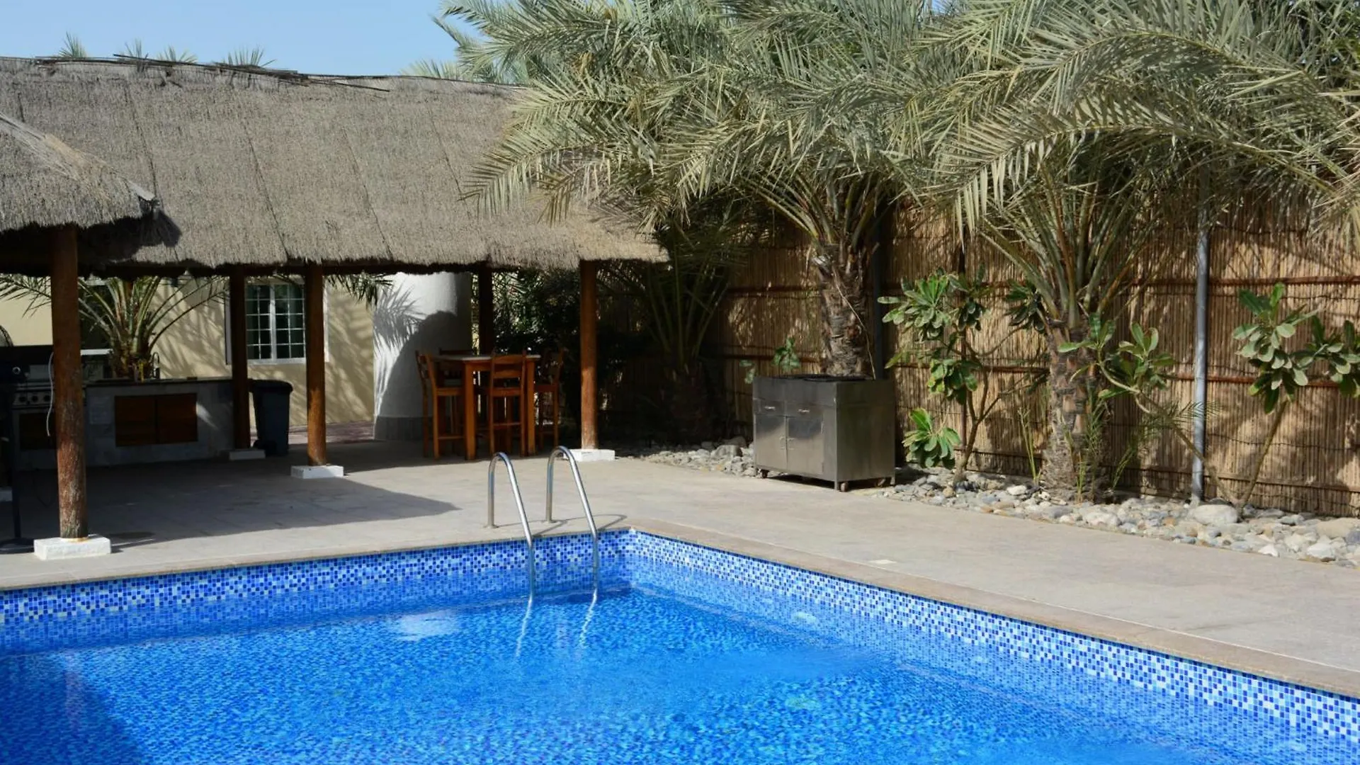 Dar 66 4Br Pool Villa With Jacuzzi Ras al-Khaimah
