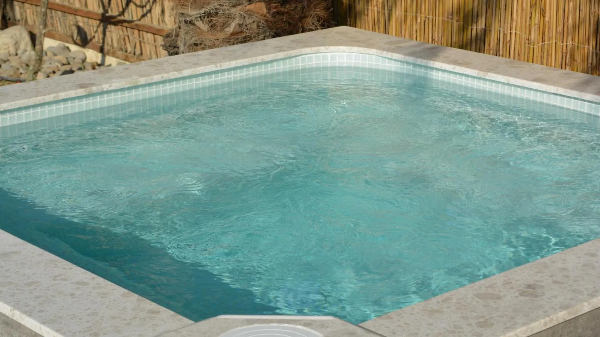Dar 66 4Br Pool Villa With Jacuzzi Ras al-Khaimah